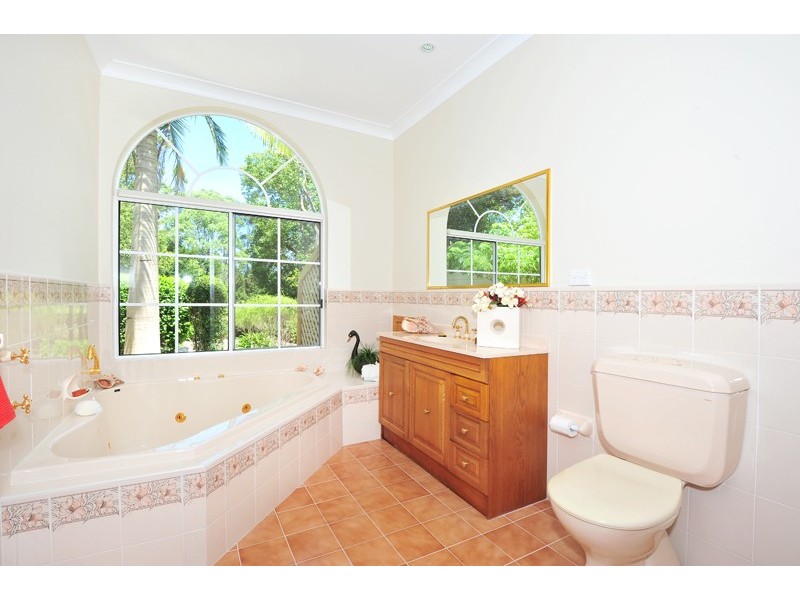 101 Oak Road, Matcham NSW 2250
