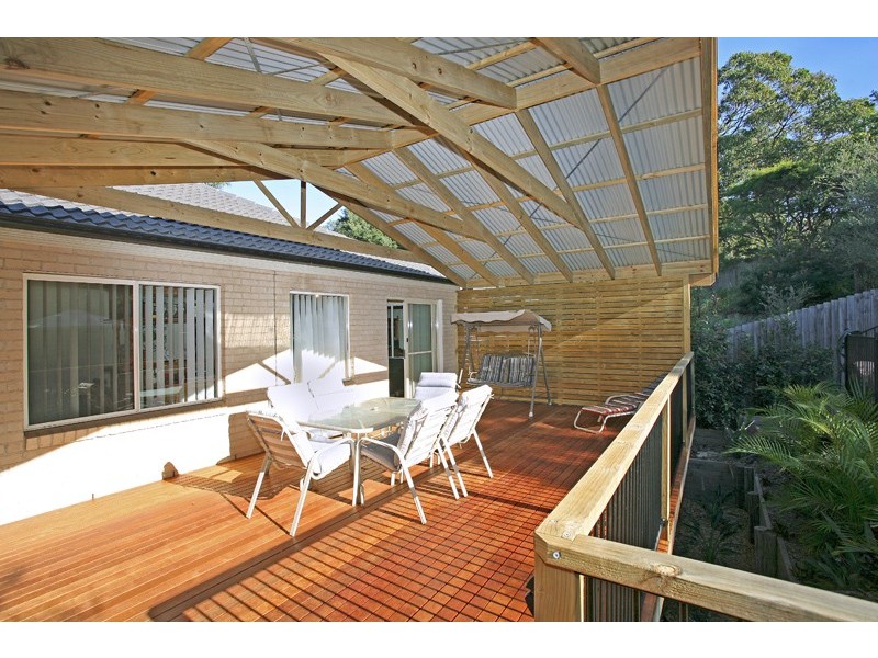 61 Boos Rd, Forresters Beach NSW 2260