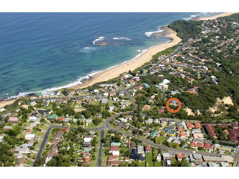 61 Boos Rd, Forresters Beach NSW 2260
