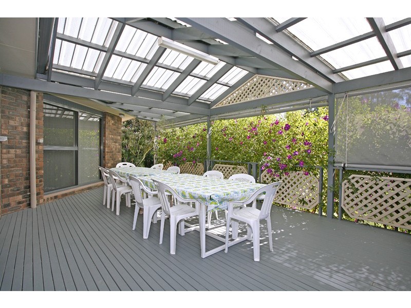 2 Barinya Lane, Springfield NSW 2250