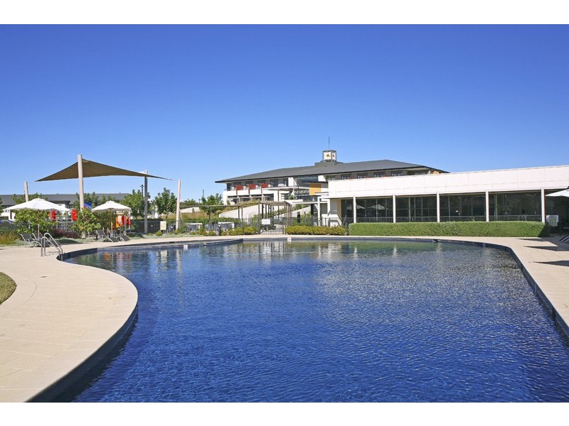 18 Kooindah Boulevard, Wyong NSW 2259