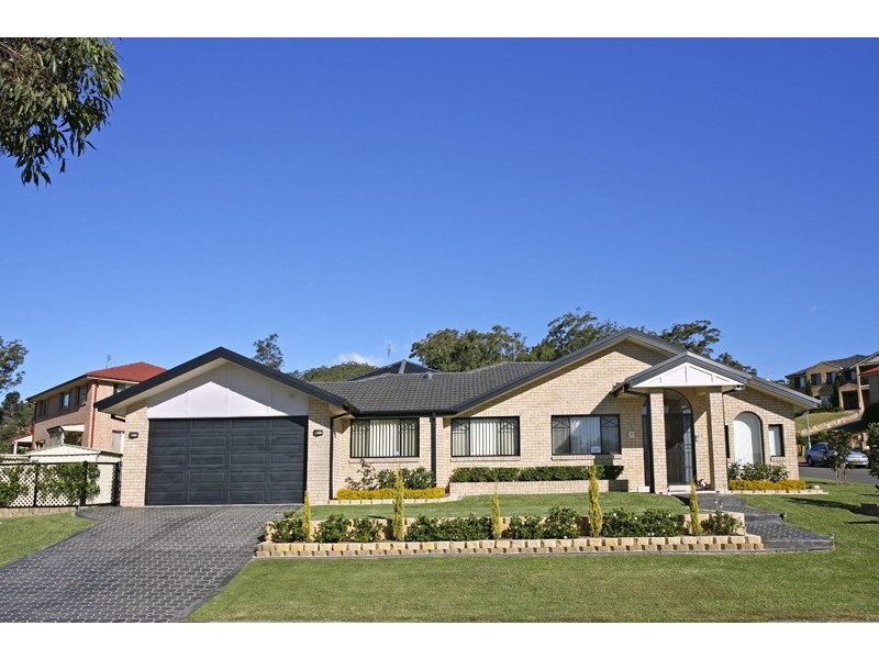 2 Avia Avenue, Erina NSW 2250