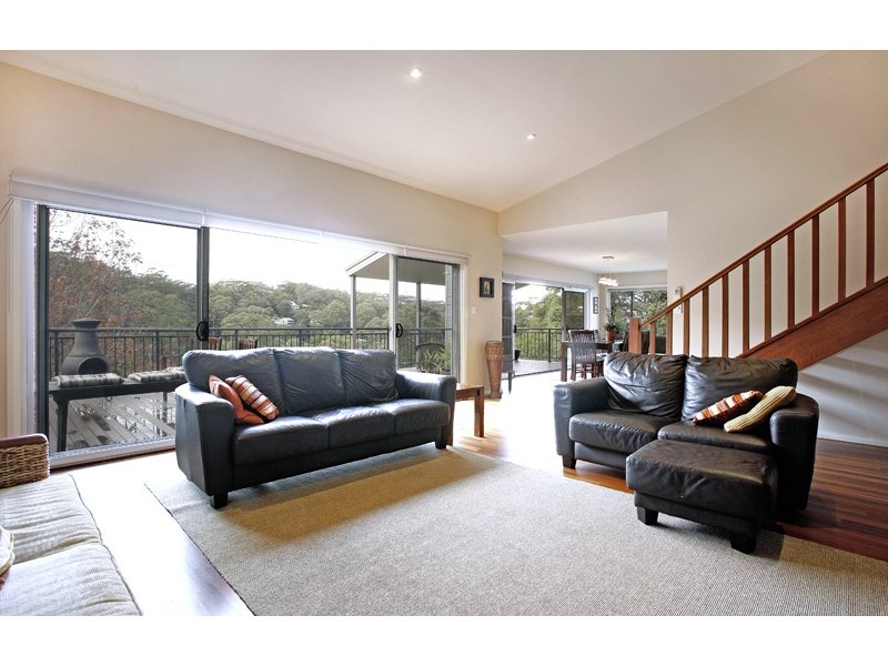 32 Harcourt Place, North Avoca NSW 2260