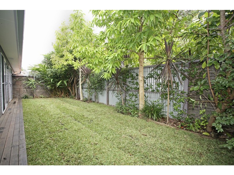 32 Harcourt Place, North Avoca NSW 2260