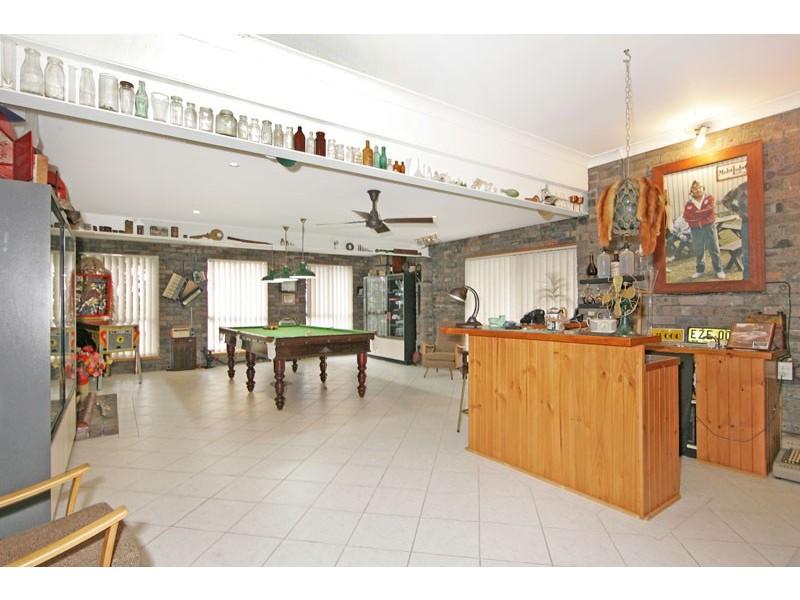 21 Masefield Ave, Bateau Bay NSW 2261