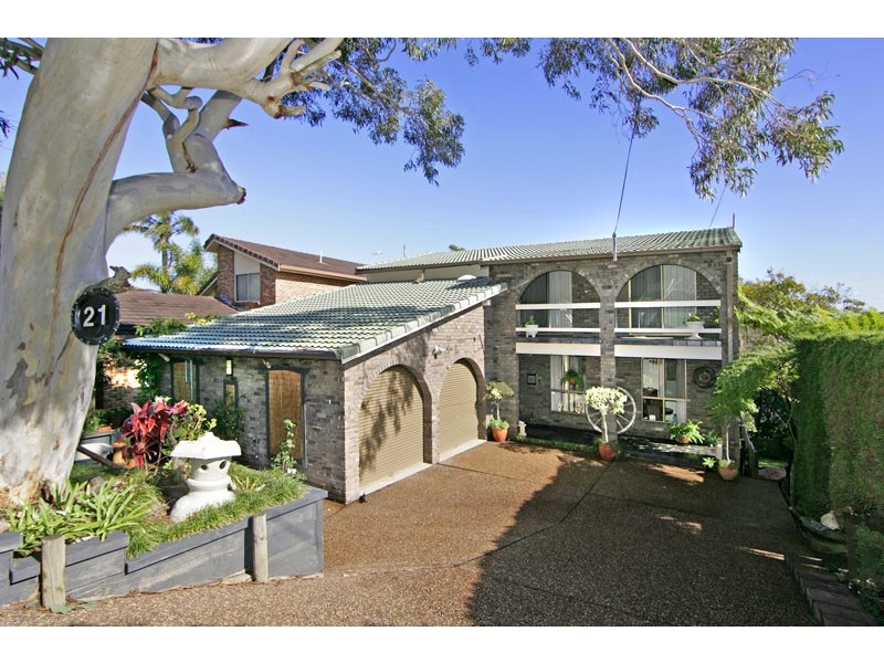 21 Masefield Ave, Bateau Bay NSW 2261