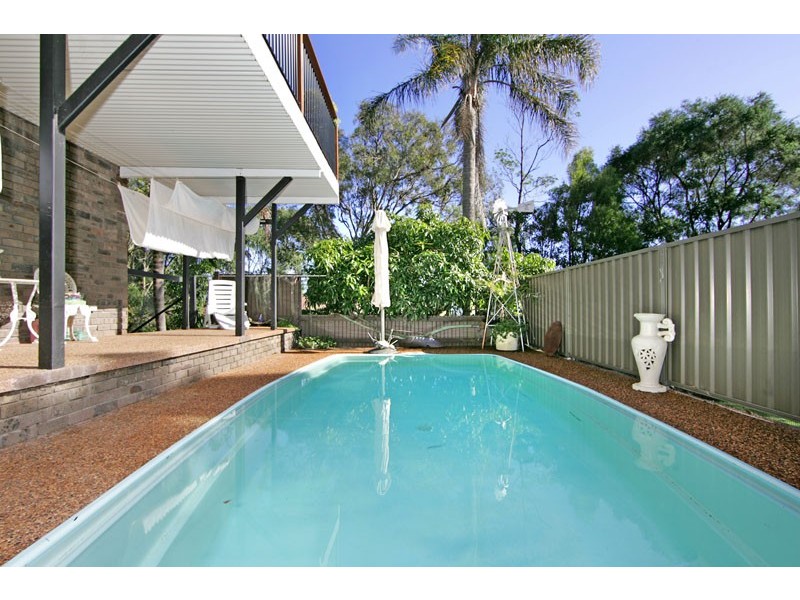 21 Masefield Ave, Bateau Bay NSW 2261