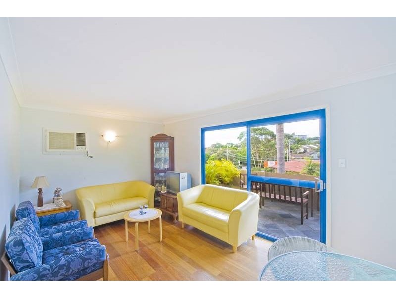 19 Chantell Ave, Terrigal NSW 2260