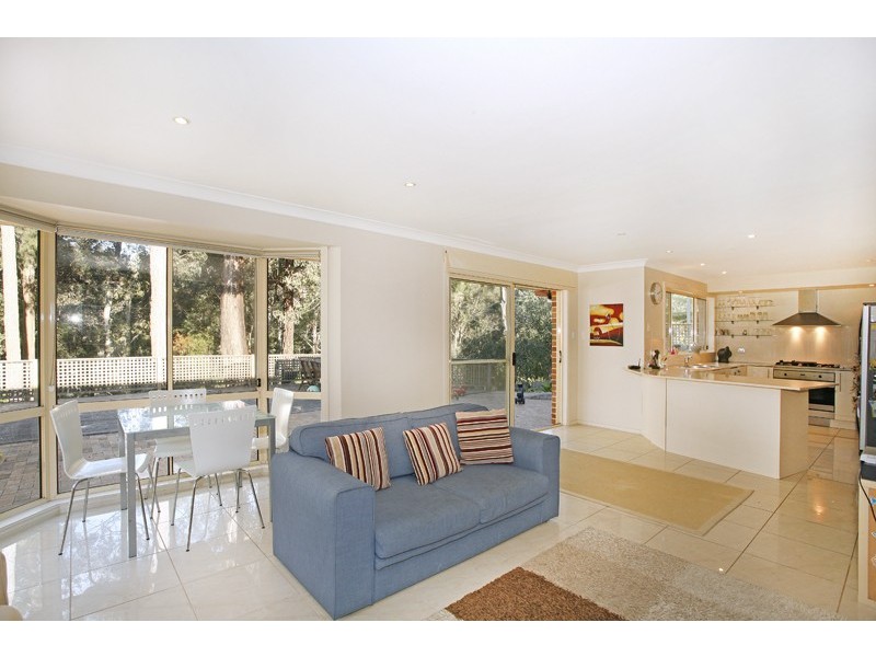 19 Windemere Dr, Terrigal NSW 2260
