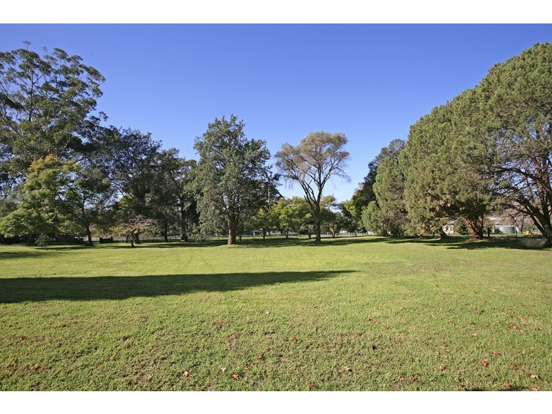 449 Tumbi Road, Wamberal NSW 2260
