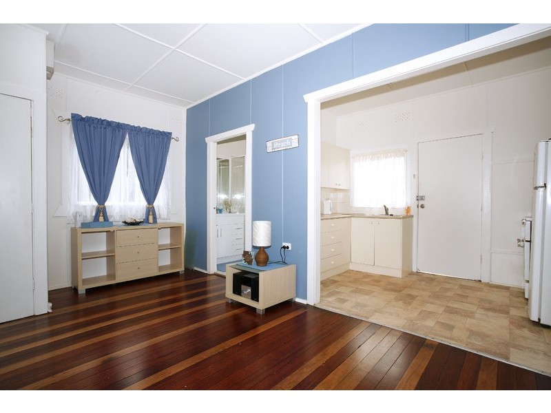 6 Moorah Avenue, Blue Bay NSW 2261