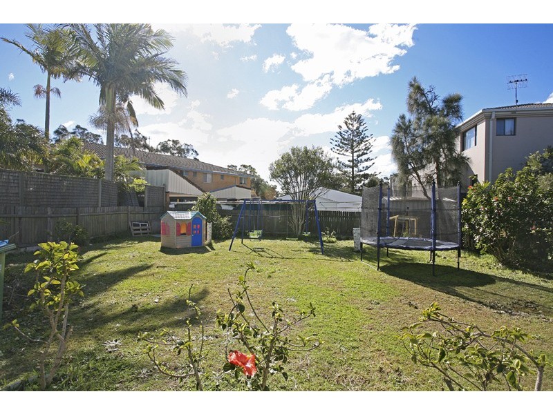 8 Bondi Rd, The Entrance North NSW 2261