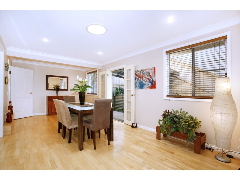 35 Lake Shore Drive, North Avoca NSW 2260