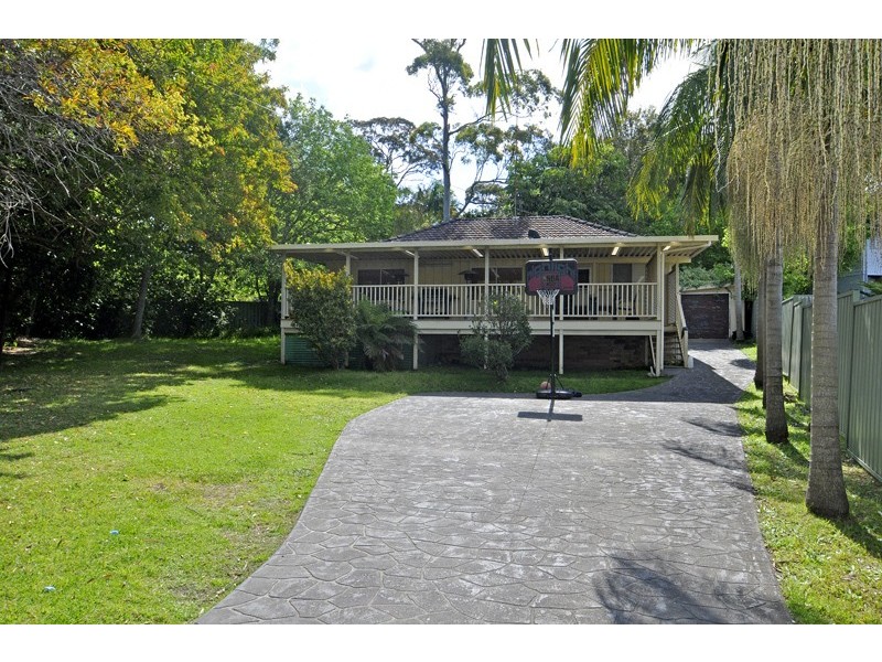 18 Arnold Crescent, Terrigal NSW 2260