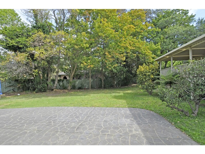 18 Arnold Crescent, Terrigal NSW 2260