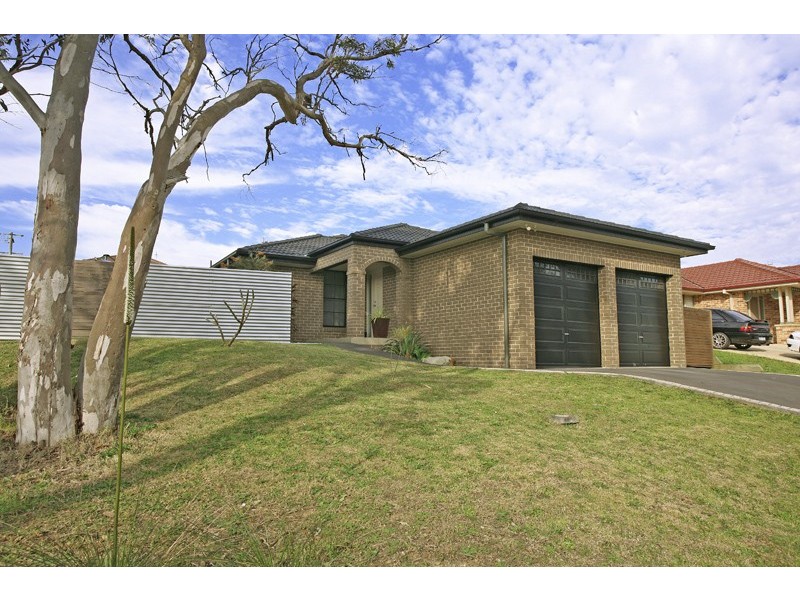 56 Sir Joseph Banks Drive, Bateau Bay NSW 2261