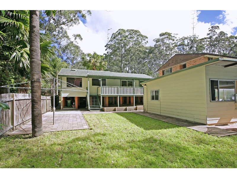 11 Palm Springs Avenue, Glenning Valley NSW 2261