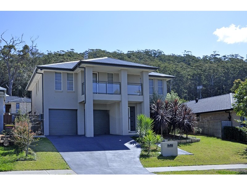 9 Kerns Rd, Kincumber NSW 2251