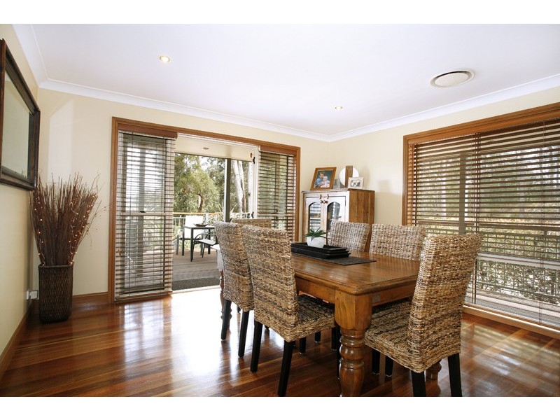 2 Digby Road, Springfield NSW 2250