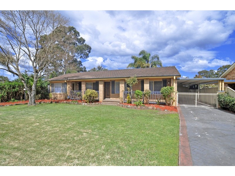 14 Blenheim Avenue, Berkeley Vale NSW 2261