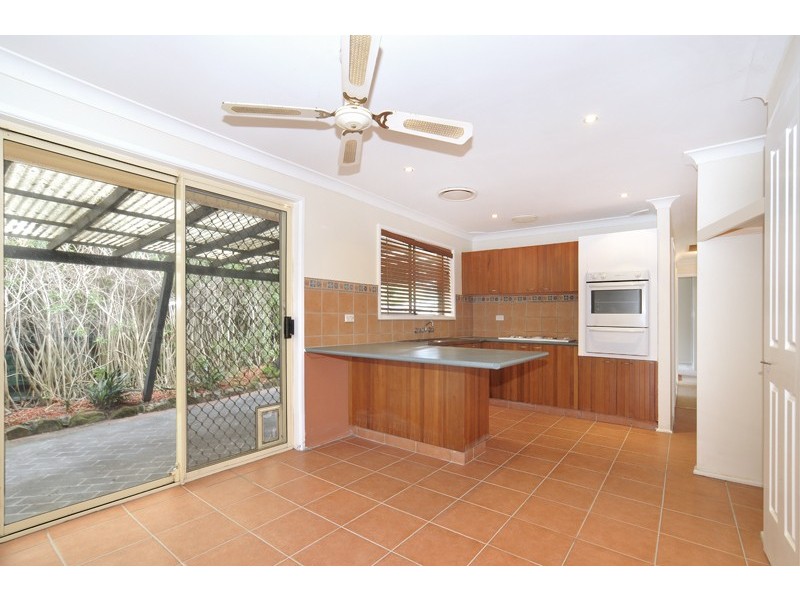 14 Blenheim Avenue, Berkeley Vale NSW 2261