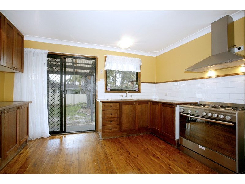 7 Samantha, Kincumber NSW 2251