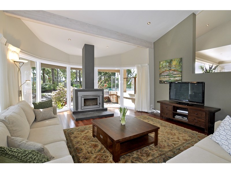 8 Kirra Street, Erina Heights NSW 2260