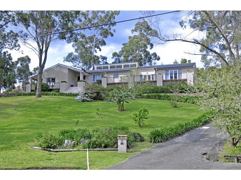 8 Kirra Street, Erina Heights NSW 2260