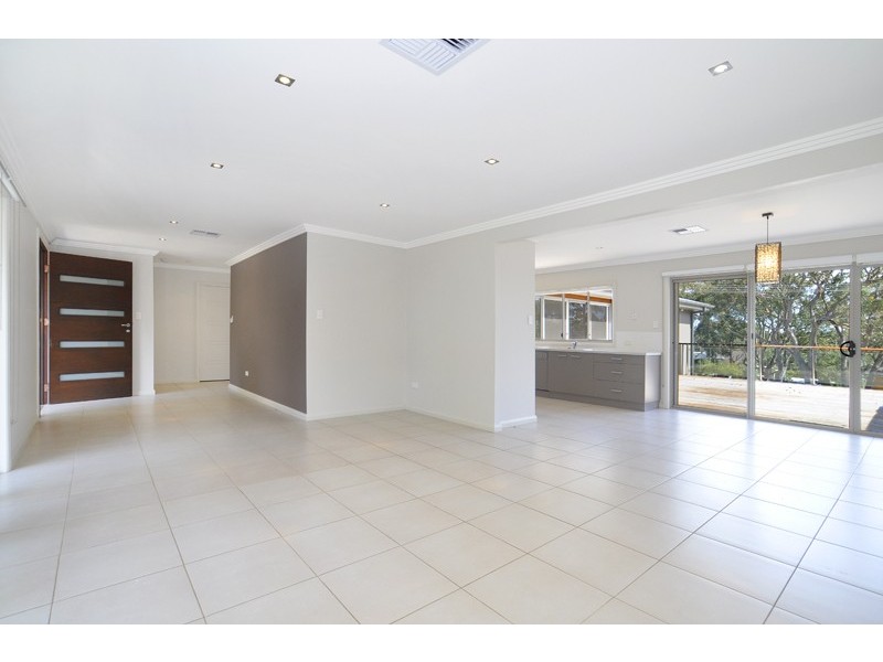 56 Rickard Street, Bateau Bay NSW 2261