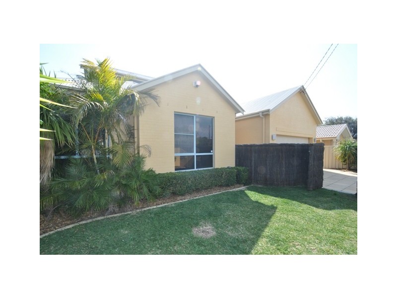 111 Eloora Rd, Long Jetty NSW 2261