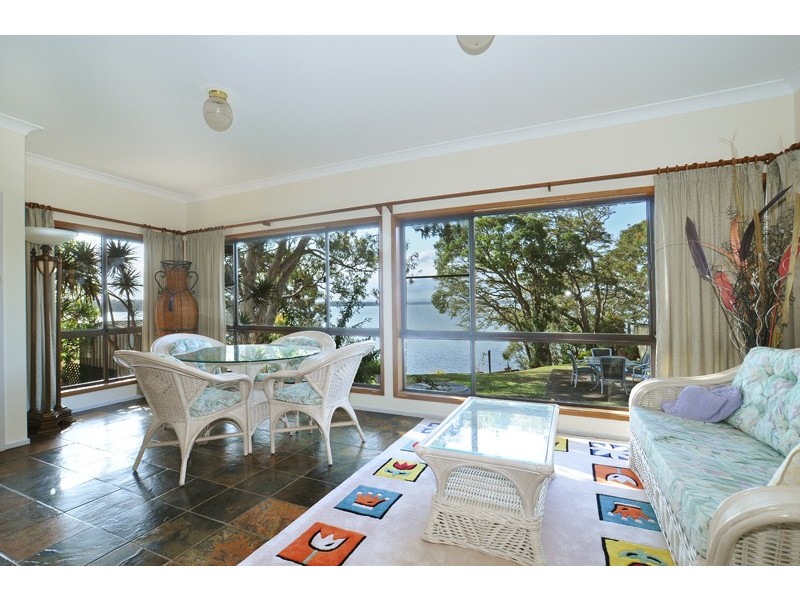 54 Main Road, Toukley NSW 2263