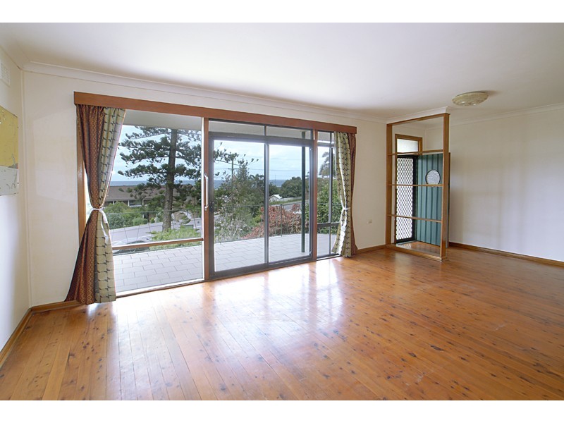 126 Ocean View Drive, Erina Heights NSW 2260