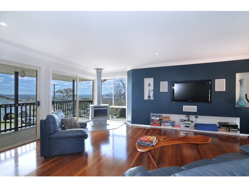 16 Stephenson Road, Bateau Bay NSW 2261