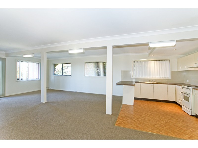 2/5 Cottee Crescent, Terrigal NSW 2260