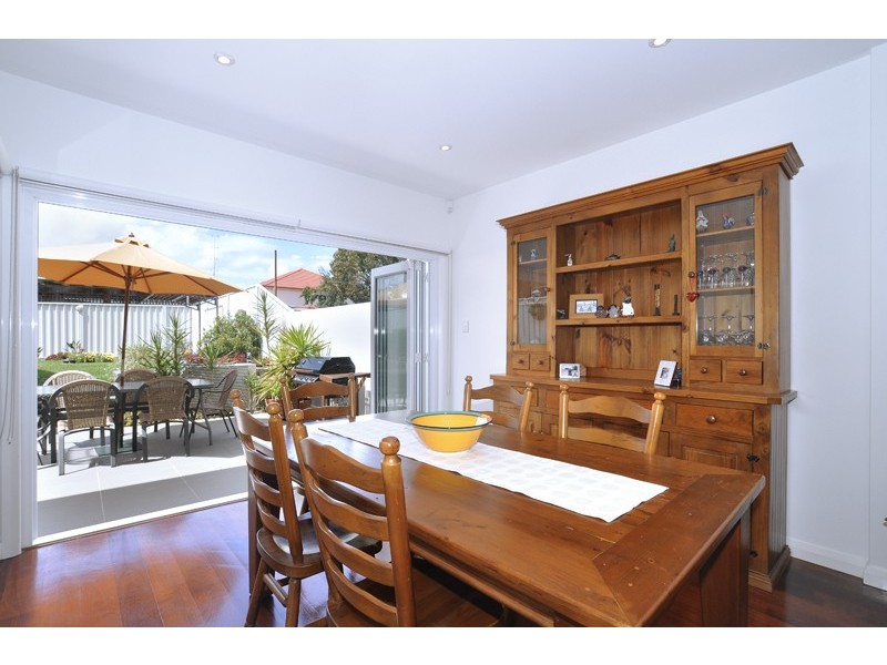 90a Bay Rd, Blue Bay NSW 2261