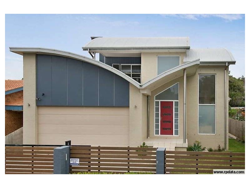 27 Renown Street, Wamberal NSW 2260