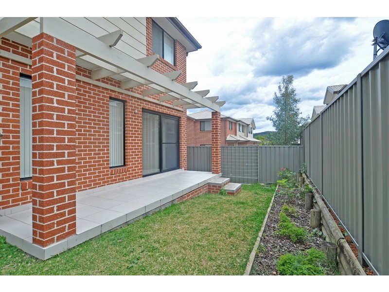 2/153 Cresthaven Avenue, Bateau Bay NSW 2261