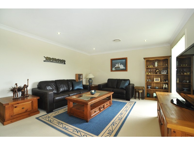 22 Stan Johnson Drive, Hamlyn Terrace NSW 2259