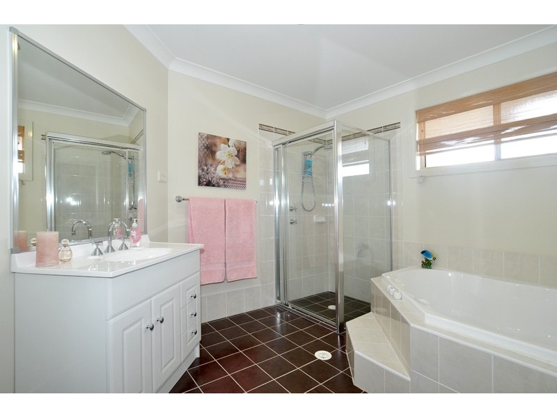 22 Stan Johnson Drive, Hamlyn Terrace NSW 2259