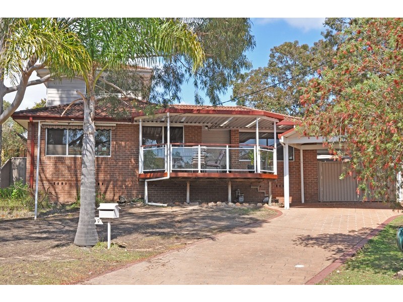 9 Banks, Bateau Bay NSW 2261