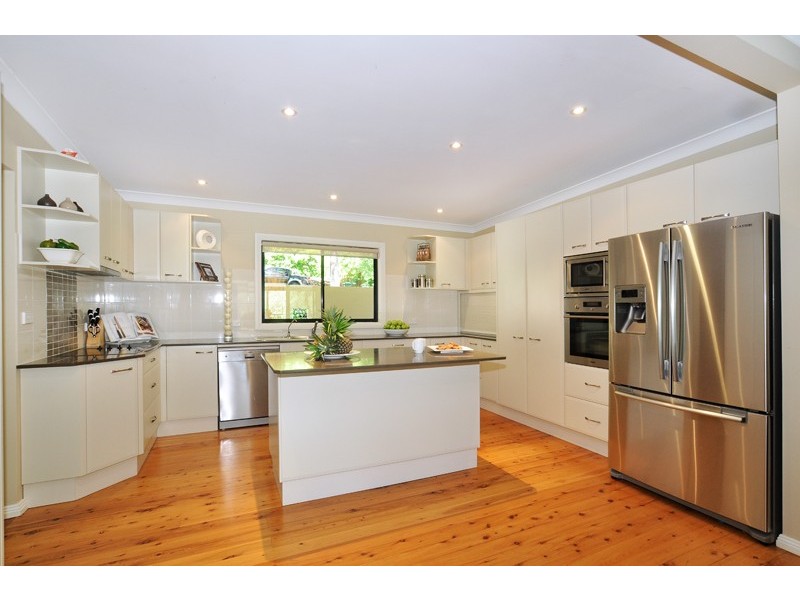 225 Oak Road, Matcham NSW 2250