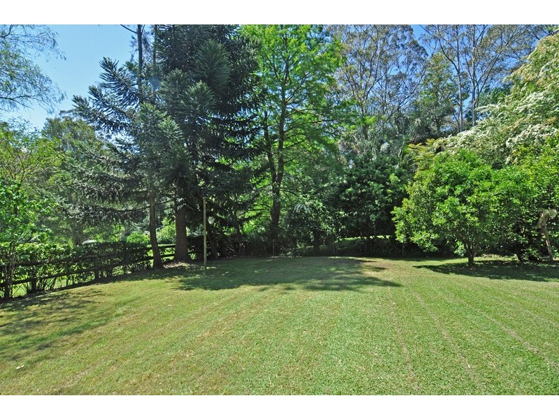 225 Oak Road, Matcham NSW 2250