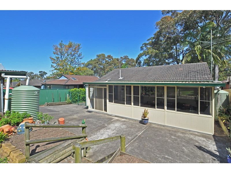 145 Kerry Crescent, Berkeley Vale NSW 2261