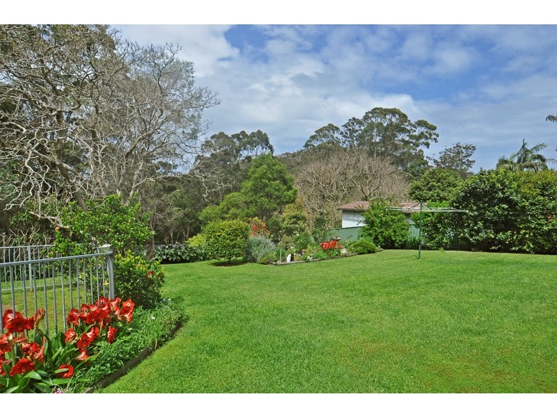 34 Serpentine Road, Erina Heights NSW 2260