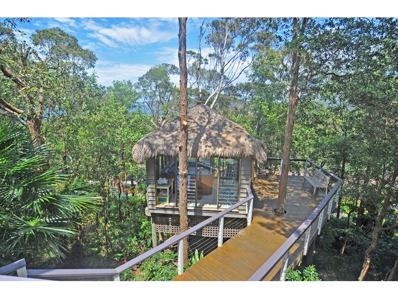 31 Surf Rider Avenue, North Avoca NSW 2260