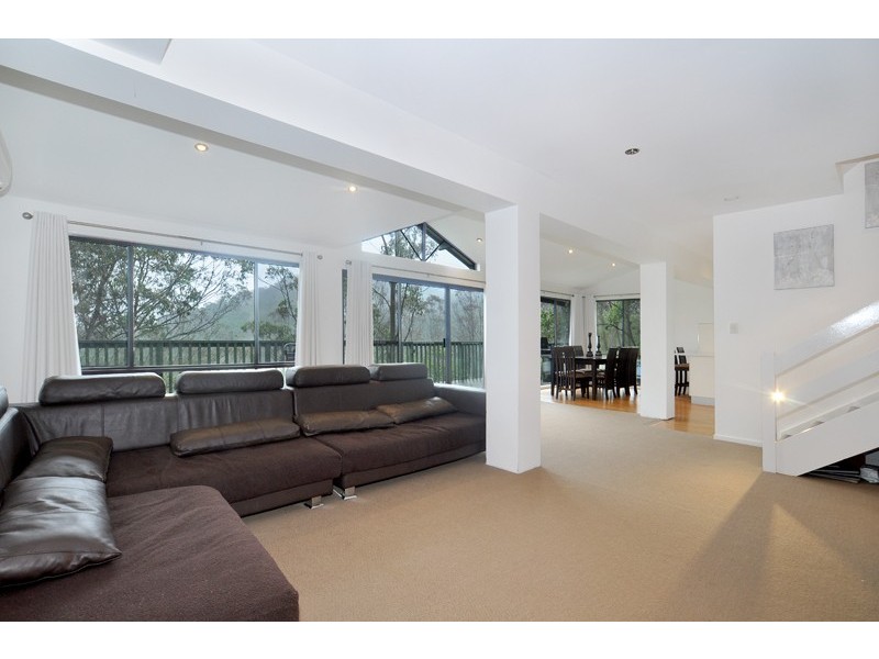 4 Driftwood Avenue, Narara NSW 2250