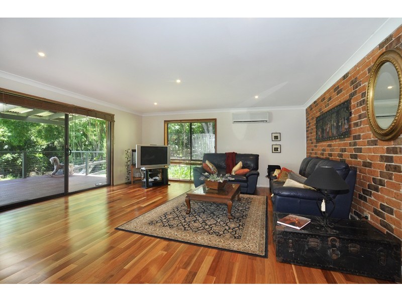 393 Oak Road, Matcham NSW 2250