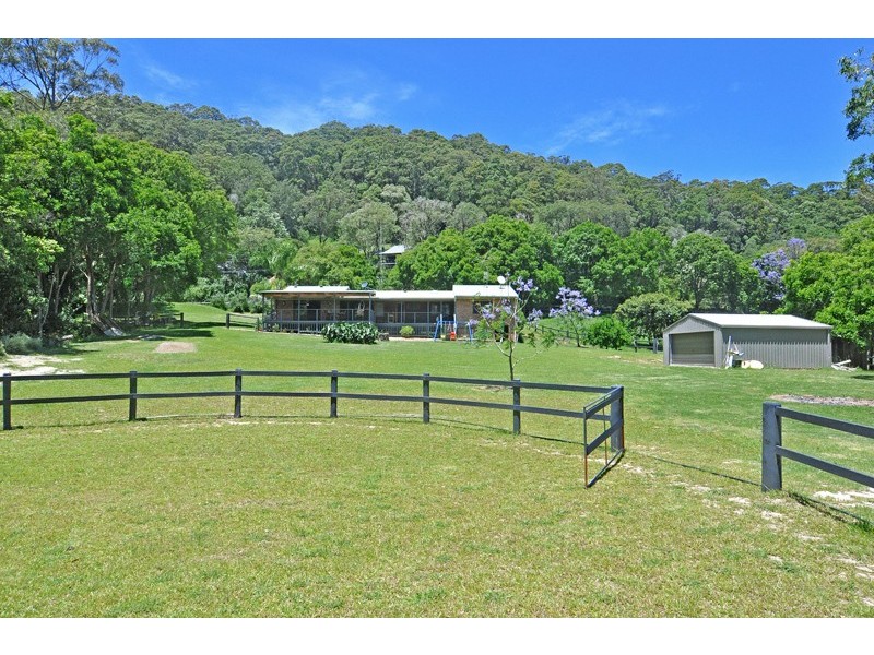 393 Oak Road, Matcham NSW 2250