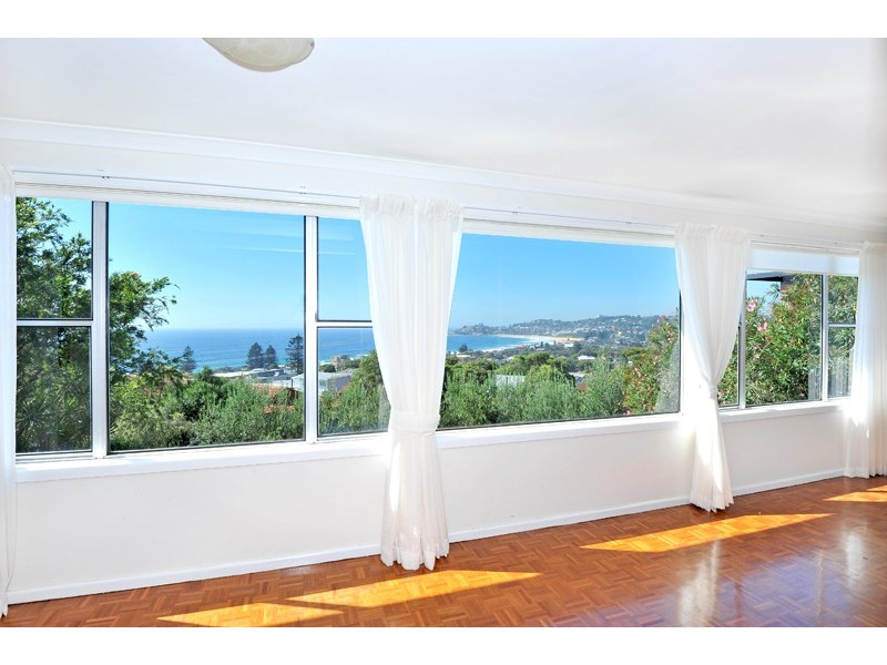 34 McGee Avenue, Wamberal NSW 2260