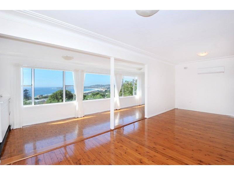 34 McGee Avenue, Wamberal NSW 2260